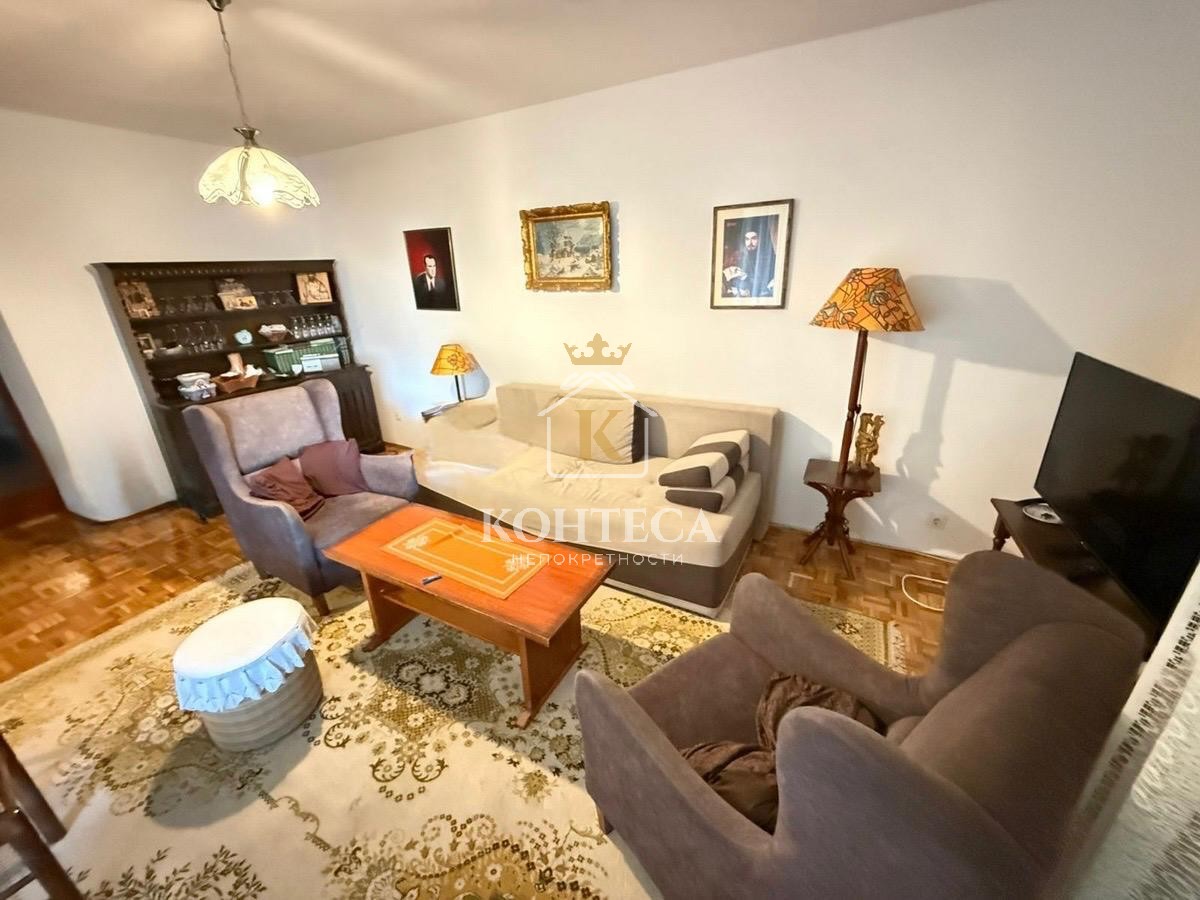 Četvorosoban stan na odličnoj lokaciji, Seljanovo-Tivat